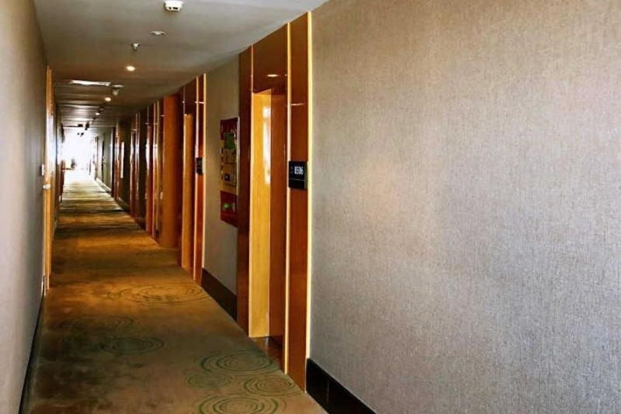 Greentree Inn Jiangsu Wuxi Jiangyin Zhouzhuang Shiji Avenue Business Hotel Exterior photo
