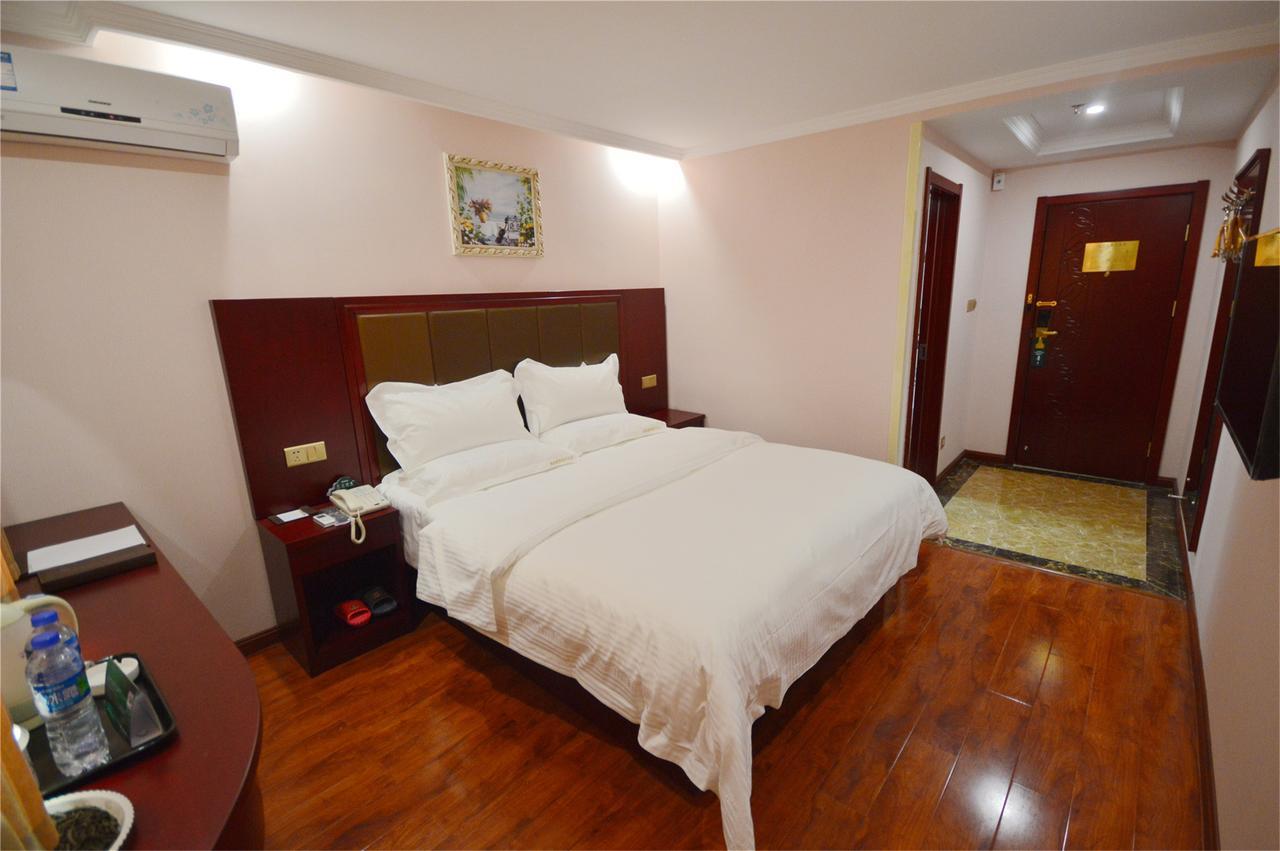 Greentree Inn Jiangsu Wuxi Jiangyin Zhouzhuang Shiji Avenue Business Hotel Exterior photo